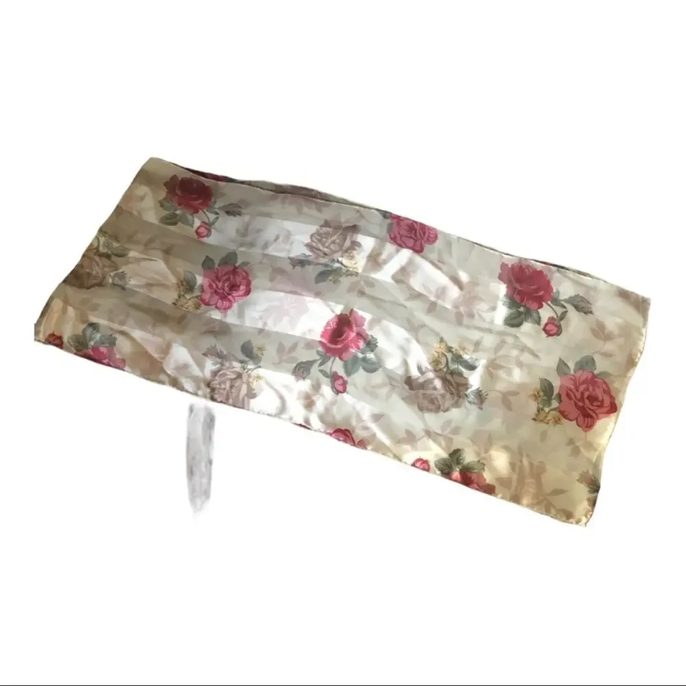 Vintage Ladies Scarf Floral Roses Rolled Edges Satin Feel Rectangle 51